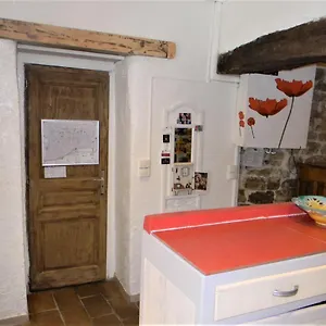Atypique-ancienne Grange De 48 M² Appartement Lorgues